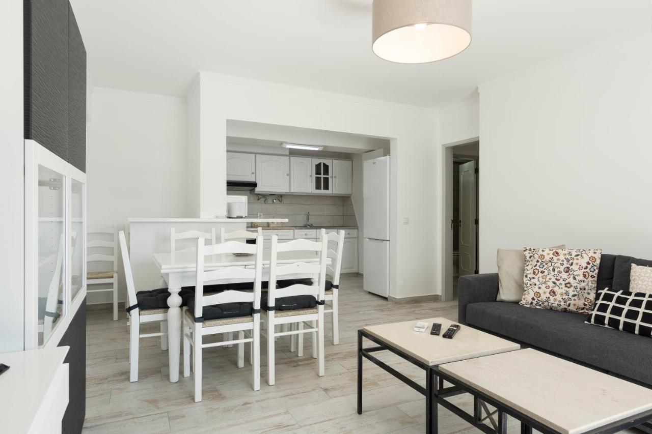 Chantal Apartment - Near The Beach - Quarteira Ngoại thất bức ảnh