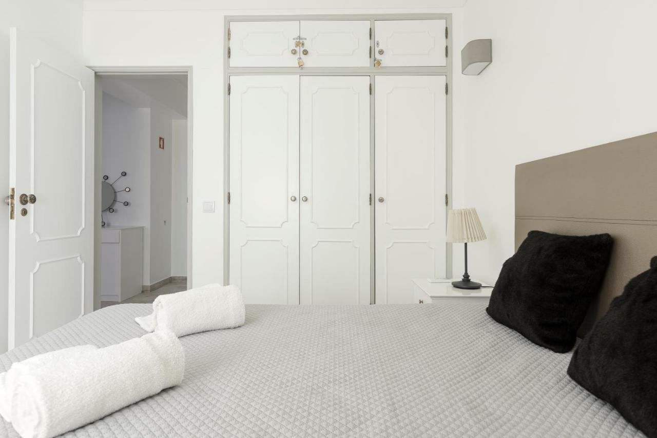 Chantal Apartment - Near The Beach - Quarteira Ngoại thất bức ảnh